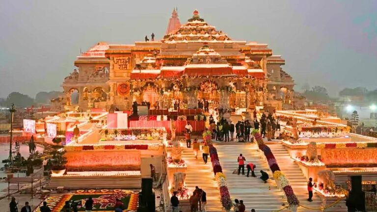 Ram Mandir Dhwajarohan: 6000-8000 लोगों को न्योता, 100 टन फूल... राम मंदिर में PM मोदी करेंगे ध्वजारोहण, कितना भव्य होगा समारोह?