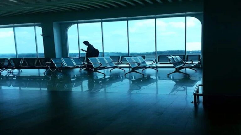 इस एक घटना पर दुनिया भर में मची अफरा-तफरी, भारत में भी Indigo और Air India ने जारी कर दी एडवायजरी