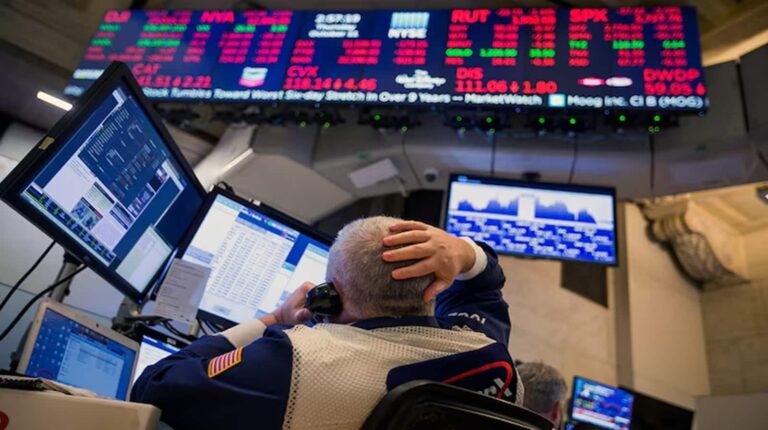 2025 खत्म होने से पहले हांफने लगे हैं अमेरिकी बाजार, जानिए इस साल कितना रह सकता है रिटर्न