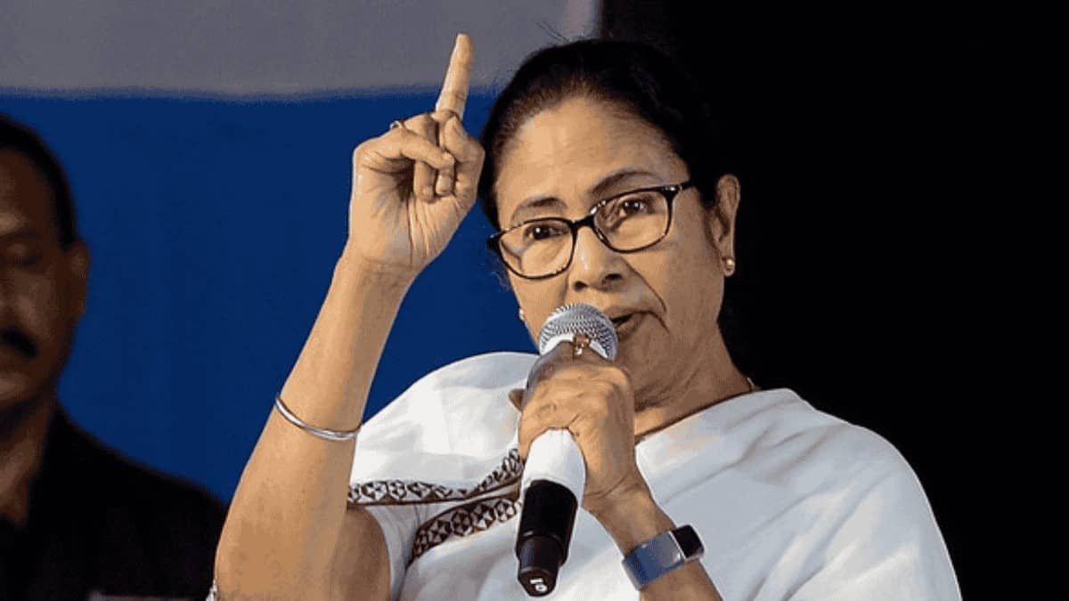 बंगाल में SIR पर संग्राम, सीएम ममता बनर्जी ने CEC ज्ञानेश कुमार को लिखी चिट्ठी, कहा- तुरंत लगाएं रोक