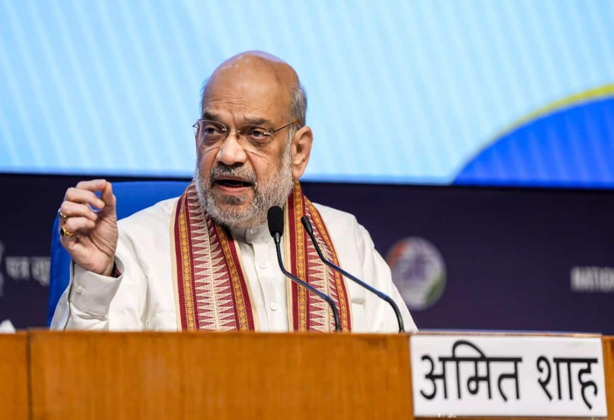 'बॉर्डर फेंसिंग के लिए TMC नहीं दे रही जमीन', घुसपैठ के मुद्दे पर अमित शाह ने CM ममता को घेरा, पूछे कई तीखे सवाल