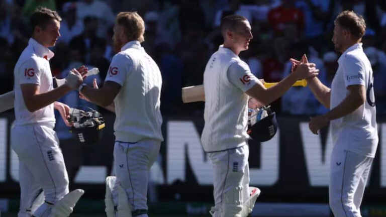 Ashes 2025: ऑस्ट्रेलिया की धरती पर 15 साल बाद इंग्लैंड ने जीता टेस्ट, चौथे मैच में कंगारुओं को 4 विकेट से दी मात