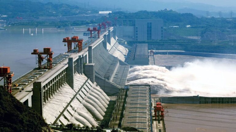China Mother Of All Dams: चीन के 'मदर ऑफ ऑल डैम्स' पर भारत की नजर, दुनिया के सबसे बड़े हाइड्रोपावर बांध को बताया जा रहा 'वॉटर बम'