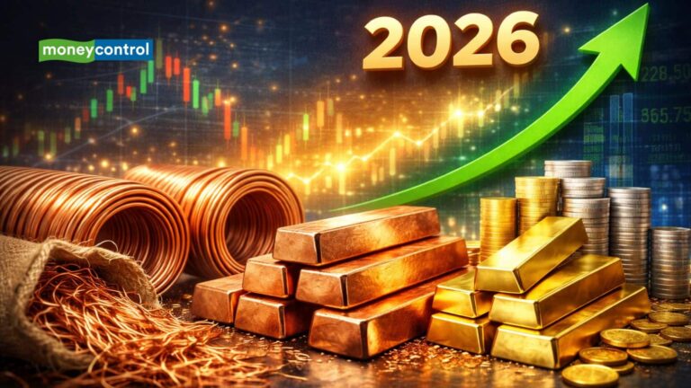 2026 में सोना-चांदी नहीं, इस कमोडिटी का दिखेगा जलवा; तगड़ा रिटर्न मिलने की उम्मीद