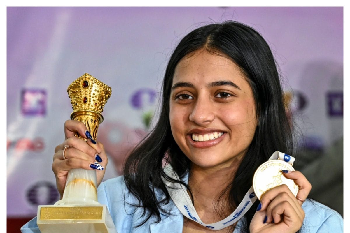 शतरंज में रहा भारत का दबदबा... दिव्या देशमुख बनीं वर्ल्ड चैंपियन