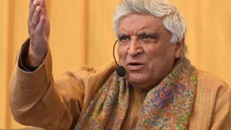 Javed Akhtar: 'क्या किसी हिंदू महिला का घूंघट खींचने की हिम्मत जुटा पाएंगे?' हिजाब मामले में जावेद अख्तर ने नीतीश कुमार को घेरा