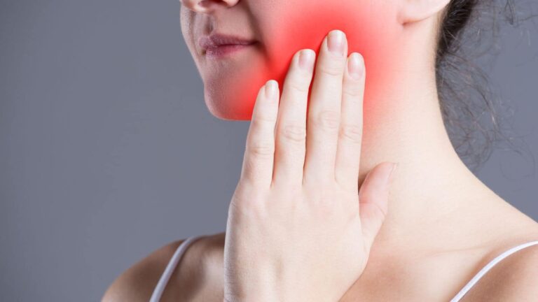 मसूड़ों की सूजन और दर्द? ये 9 नुस्खे देंगे तुरंत राहत