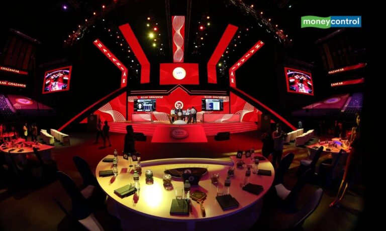 IPL 2026 Auction: कितनों की चमकेगी किस्मत और कितना है पर्स? ऑक्शन कहां देखें लाइव...यहां जानें सबकुछ