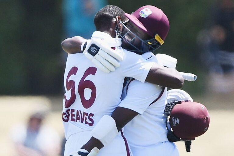 ग्रीव्स ने डबल सेंचुरी ठोक मचाई तबाही, 697 रन बनाकर जीत नहीं पाया न्यूजीलैंड