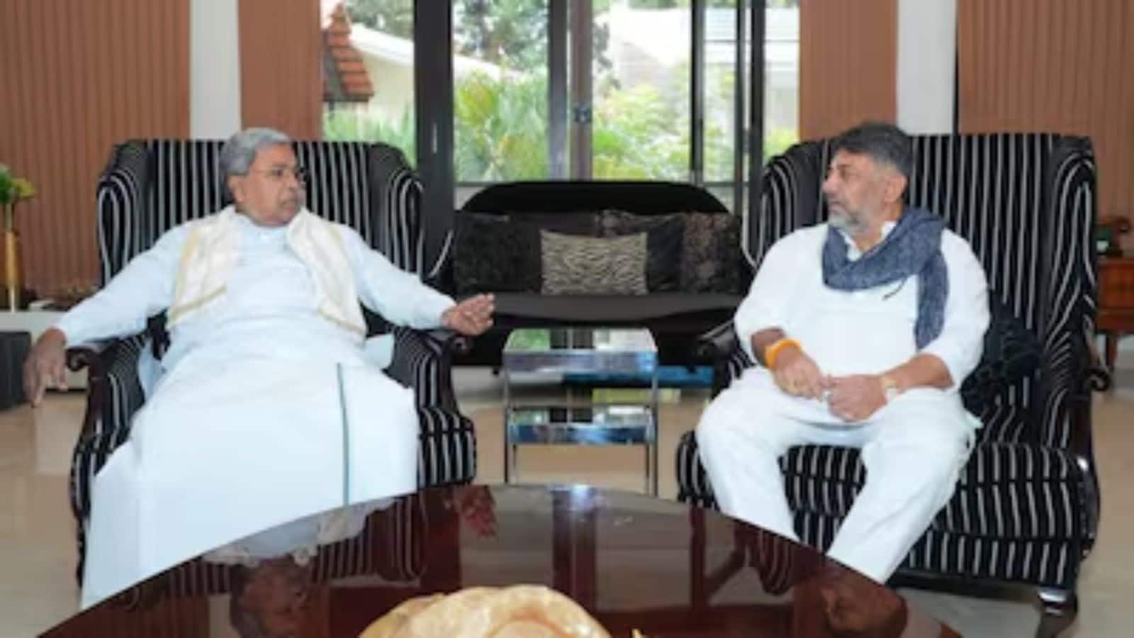 Congress Power Tussle: '6 जनवरी को डीके संभालेंगे कर्नाटक सरकार की बागडोर', कांग्रेस विधायक का बड़ा दावा