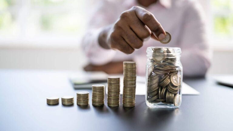 Direct vs Regular MF Investment: डायरेक्ट और रेगुलर प्लान में से किसमें निवेश में ज्यादा फायदा?