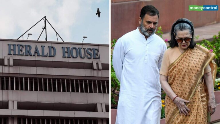 National Herald case: सोनिया-राहुल गांधी की फिर बढ़ी मुश्किलें, नेशनल हेराल्ड केस में दिल्ली HC ने जारी किया नोटिस