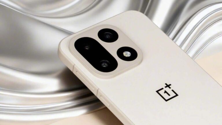 OnePlus 15R इसी हफ्ते होगा लॉन्च, मिलेगी 8,300mAh की सबसे बड़ी बैटरी, जानें कीमत