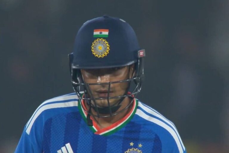 कमबैक मैच में फ्लॉप शुभमन गिल, 2 गेंद में हालत खराब, मुंह लटकाए लौटे वापस