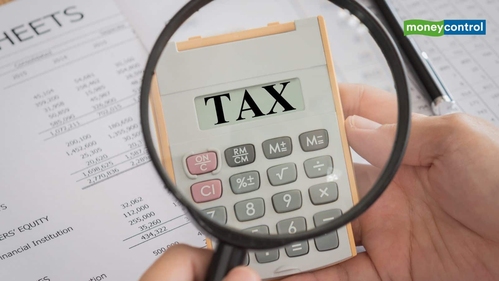 Income Tax: क्या आपको भी आया SMS या ईमेल? हो जाएं अलर्ट, इनकम टैक्स विभाग ने कही ये बात