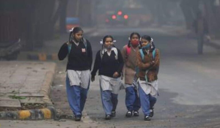 बिहार के स्कूलों की साल 2026 की छुट्टियों की लिस्ट जारी, पूरे साल में मिलेंगी 75 दिनों की छुट्टियां