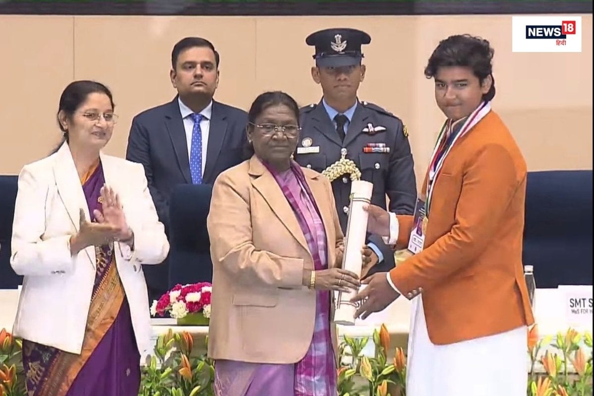 राष्ट्रपति ने थपथपाई वैभव की पीठ, खेल जगत के उभरते सितारे को मिला विशेष सम्मान