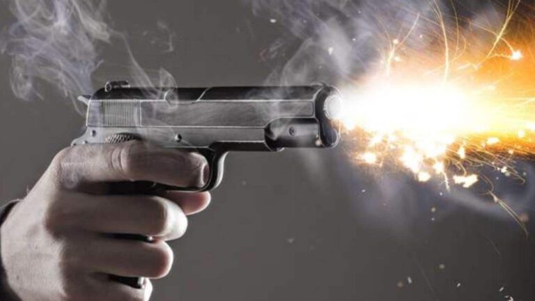 Varanasi Shooting: बाइक स्नैचिंग के दौरान बदमाशों ने 14 वर्षीय युवक को मारी गोली, मौके पर मौत, जांच में जुटी पुलिस