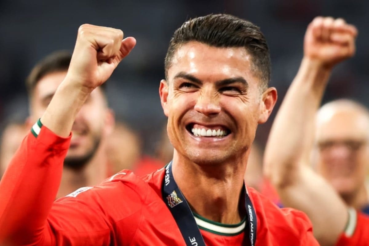 956 पर अटका है रोनाल्डो का आंकड़ा, पेशेवर फुटबॉल में मारना चाहते हैं 1000 गोल