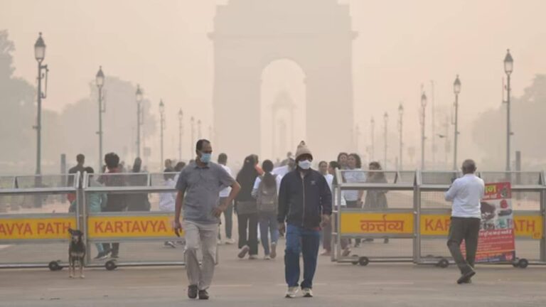 Delhi Pollution: दिल्ली-NCR में GRAP‑3 लागू, फिर से AQI 400 पार; जानिए अब क्या-क्या प्रतिबंधित