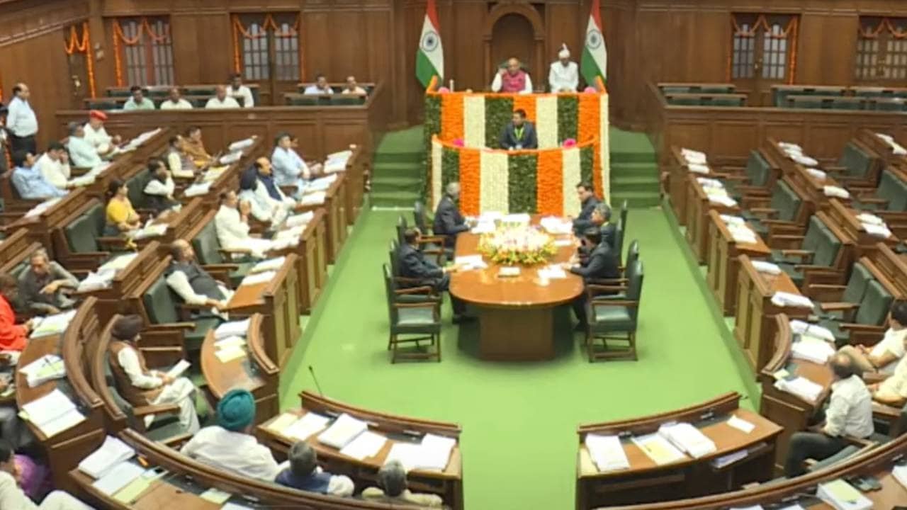 दिल्ली विधानसभा में प्रदूषण को लेकर प्रस्ताव लाएगी सरकार, 5 जनवरी से शुरू होगा सत्र, CAG रिपोर्ट को लेकर मच सकता है घमासान