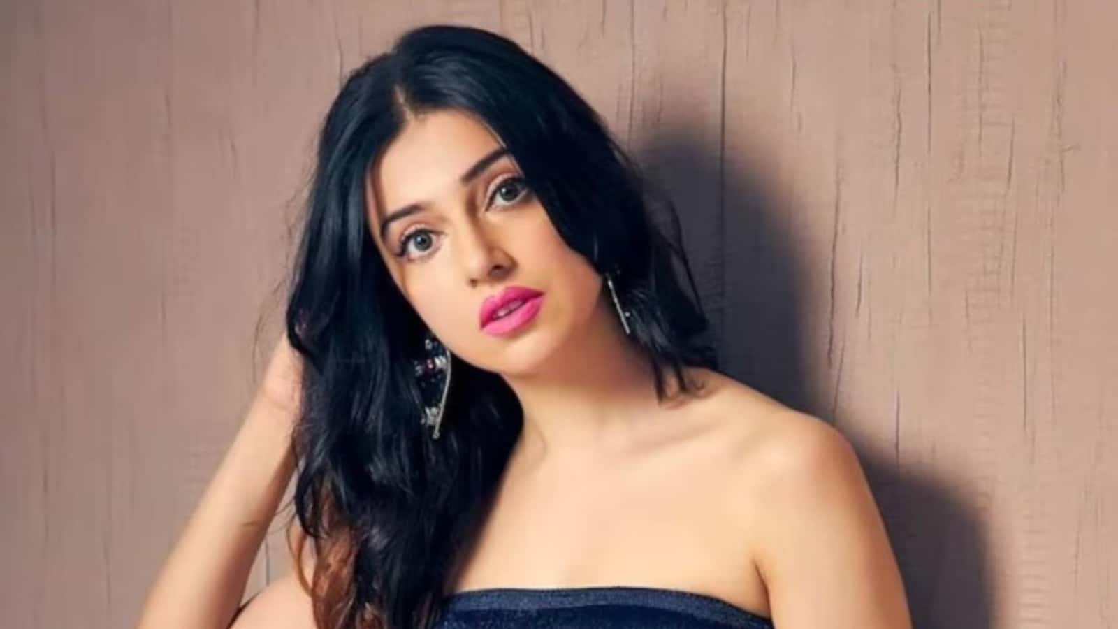 Divya Khossla: 'बॉलीवुड 'मगरमच्छों' से भरी जगह है...', दिव्या खोसला ने कहा- मैं काम पाने के लिए अपनी आत्मा...