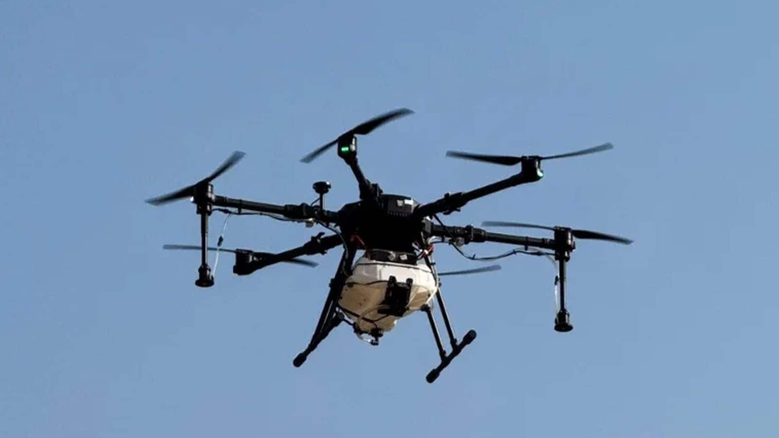 Stock Crash: ड्रोन बनाने वाली कंपनी के शेयर 20% धड़ाम, लगा लोअर सर्किट, SEBI ने प्रमोटर को किया बैन