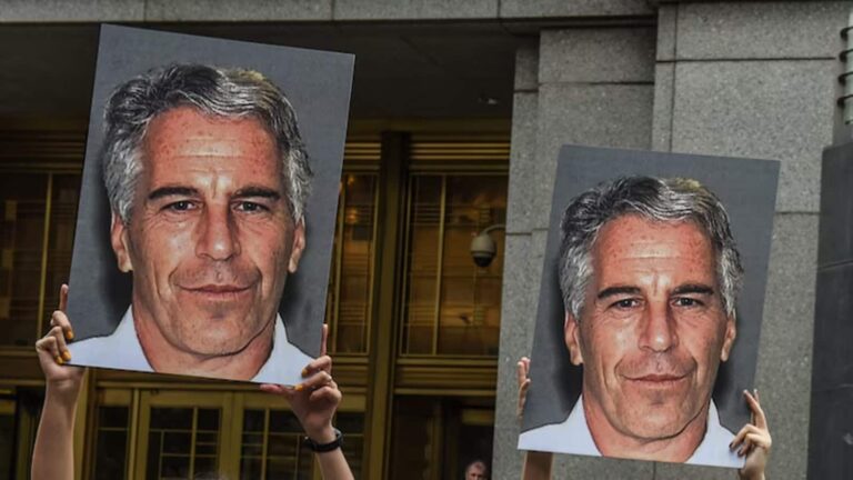 Epstein Files: अभी सिर्फ ट्रेलर आया है सामने, अमेरिकी सरकार को मिले हैं 10 लाख से ज्यादा डॉक्युमेंट