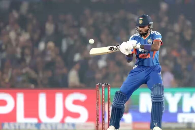 सुपरहीरो की तरह आया और मैच छीनकर ले गया...हार्दिक पंड्या के लिए किसने कहा ऐसा