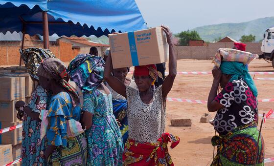 17 संकटग्रस्त देशों के लिए 2 अरब डॉलर की मानवीय सहायता पर अहम समझौता