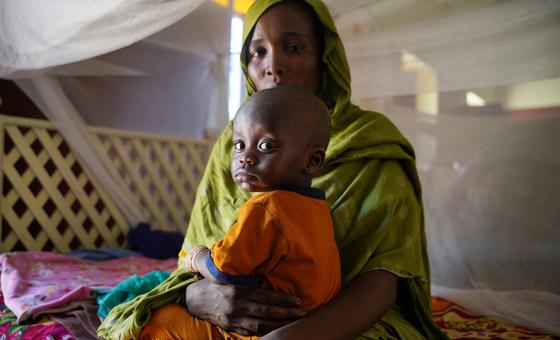 सूडान: हिंसक टकराव से ग्रस्त नॉर्थ दारफ़ूर में बच्चे 'अभूतपूर्व' कुपोषण की चपेट में