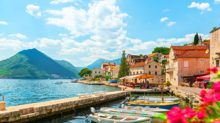 40,000 रुपये में विदेश यात्रा, ये 6 बजट फ्रेंडली डेस्टिनेशन जरूर देखें