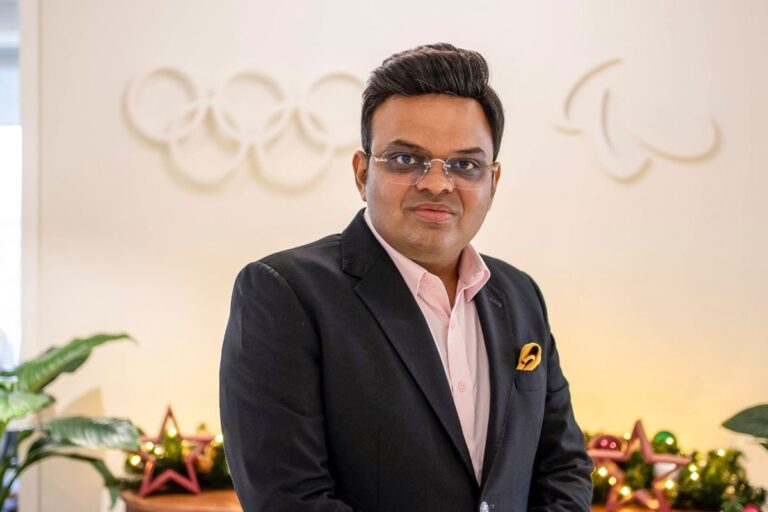 आईसीसी और जियोस्टार ने बाहर होने की खबरों को खारिज किया