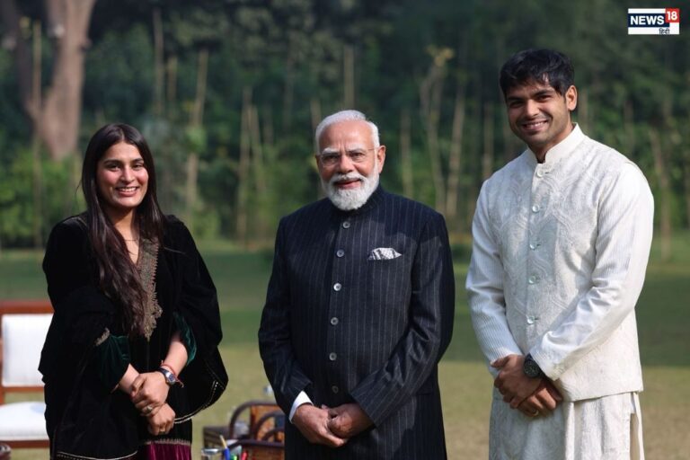 नीरज चोपड़ा ने पत्नी हिमानी संग PM मोदी से की मुलाकात, इन मुद्दों पर हुई चर्चा
