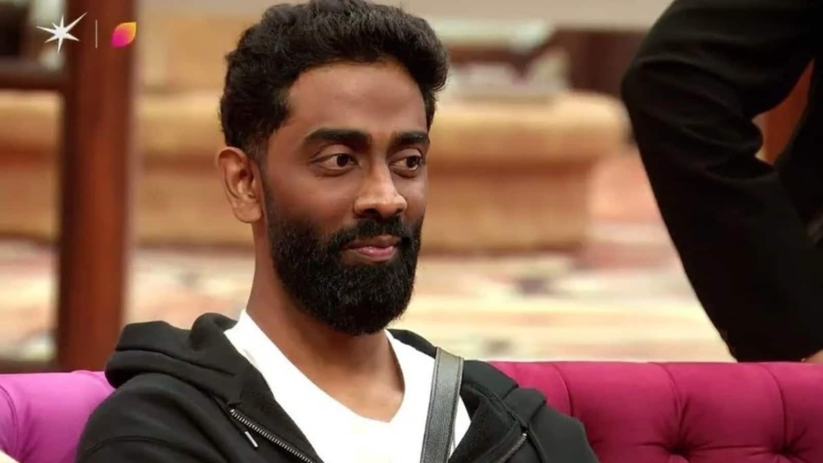 Bigg Boss 19: वीर पहाड़िया के फैंस ने प्रणित मोरे संग की थी मारपीट, फूट-फूटकर बयां किया दर्द