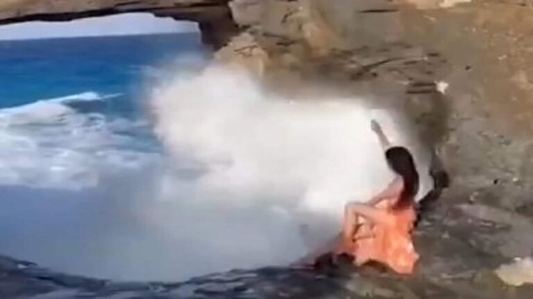 उफनाती लहरों के बीच फोटोशूट कराने के चक्कर में अटकी मॉडल की सांस, वायरल वीडियो देख उड़ जाएंगे होश