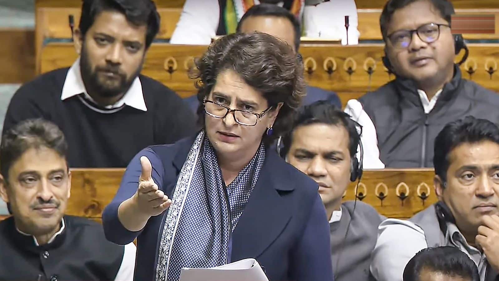 Vande Mataram Debate: 'हम वंदे मातरम पर बहस क्यों कर रहे हैं?'; प्रियंका गांधी के भाषण से BJP नाराज, कांग्रेस पर तीखा पलटवार