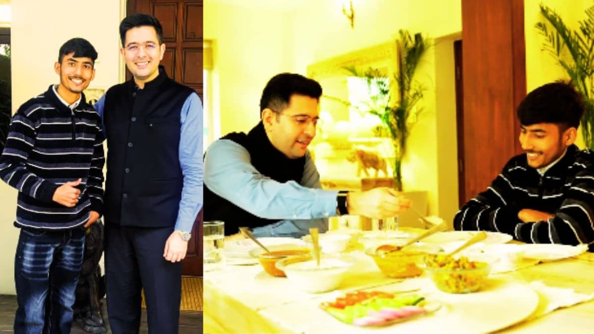 '15 घंटे बहाया पसीना, 763 रुपये हुई कमाई...', राघव चड्ढा ने वायरल डिलीवरी बॉय को अचानक बुला लिया घर, साथ किया लंच और फिर... VIDEO