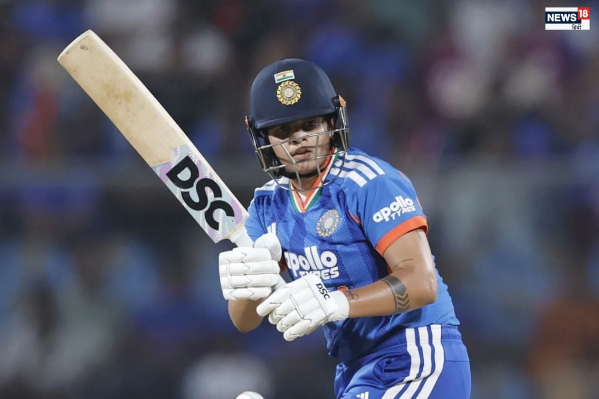 21 साल की शेफाली ने हिला डाली रिकॉर्ड बुक, विश्व कीर्तिमान से मचाया तहलका