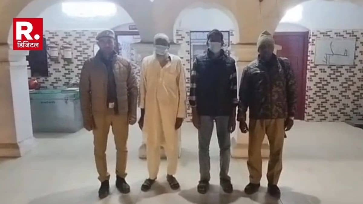 SIR in UP : SIR में गलत जानकारी देने पर सहारनपुर में पहली कार्रवाई, पुलिस ने दो लोगों को किया गिरफ्तार