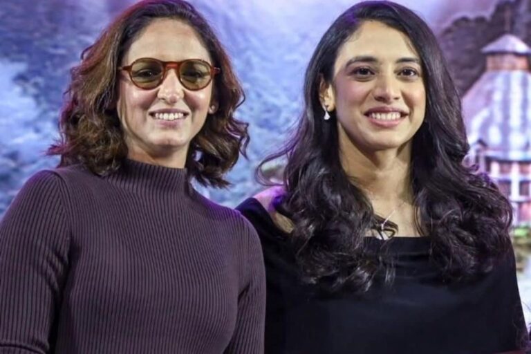 VIDEO: 3 कैमरे के सामने स्मृति मंधाना ने हरमनप्रीत के सामने क्या कह दिया?