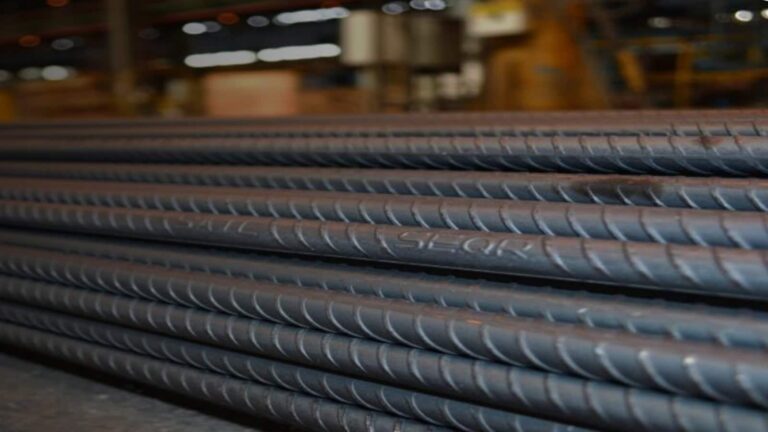 Jindal Steel के लिए नुवामा ने घटाया टारगेट, ​फिर भी 26% उछाल की बनी हुई है गुंजाइश