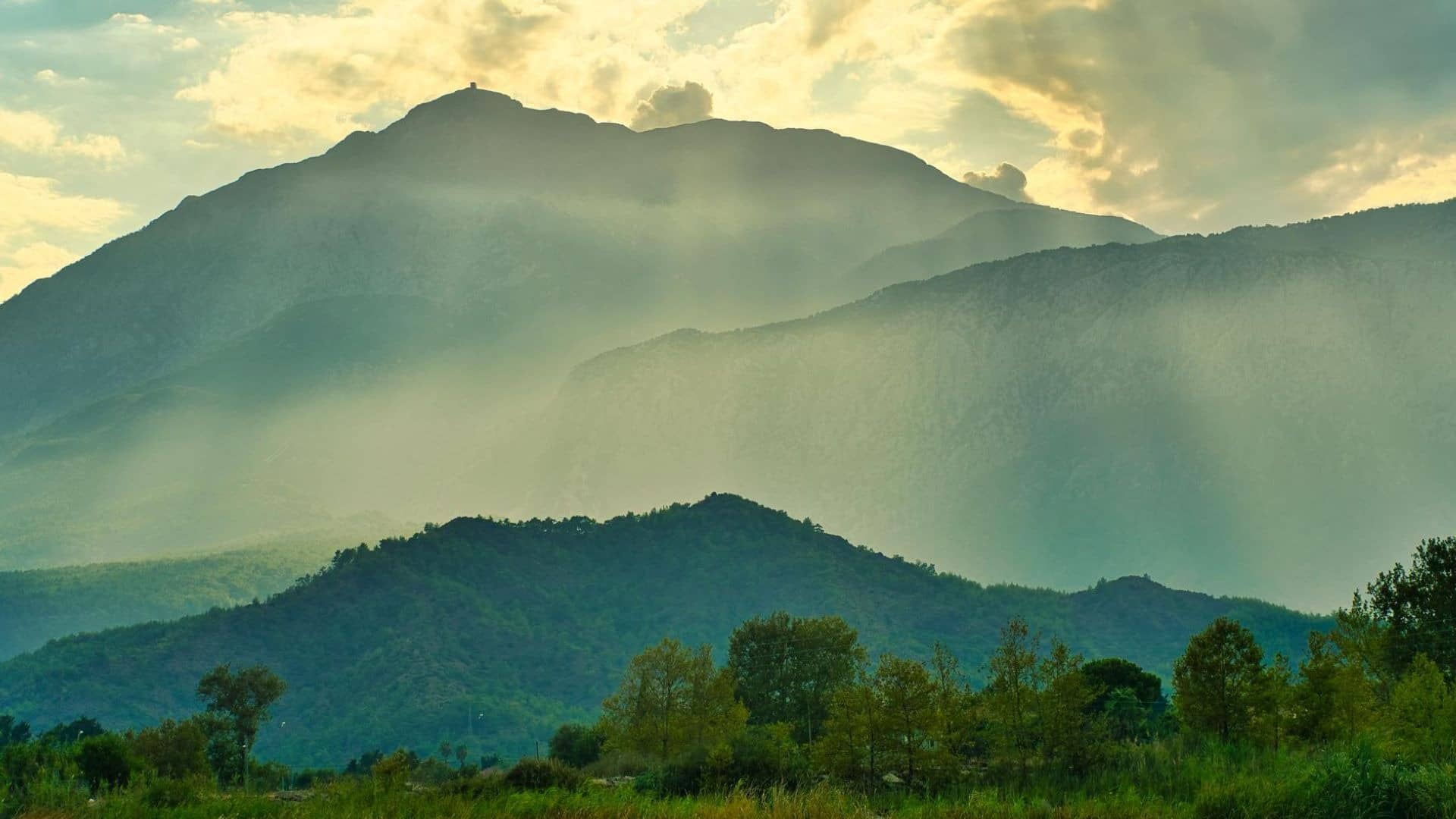 Aravalli Mountain Mining: अरावली पर SC का क्या है फैसला? राजस्थान रेगिस्तान बनने की ओर हो जाएगा अग्रसर, एक्सपर्ट्स को क्यों सता रही चिंता?