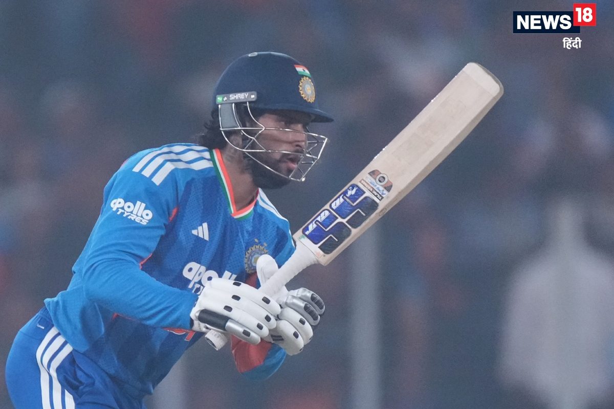 तिलक ने तोड़ा रोहित का रिकॉर्ड... 10 मैच खेलकर हिटमैन से निकल गए आगे