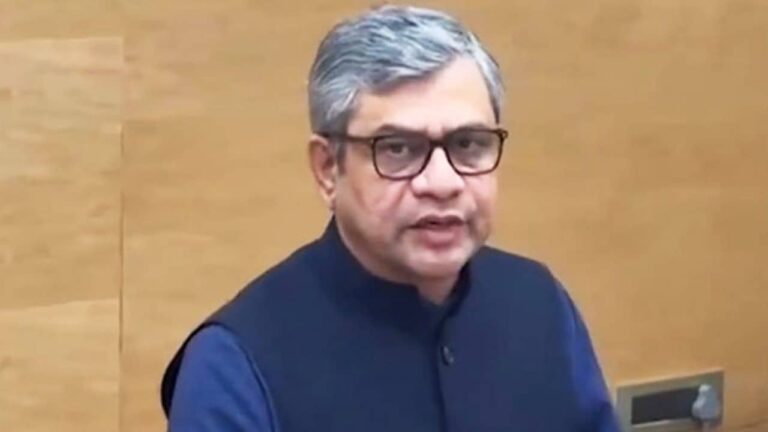 Hydrogen Train: जल्द पटरी पर दौड़ेगी भारत की पहली और दुनिया की सबसे पावरफुल हाइड्रोजन ट्रेन, जानिए क्या है इसकी खासियत