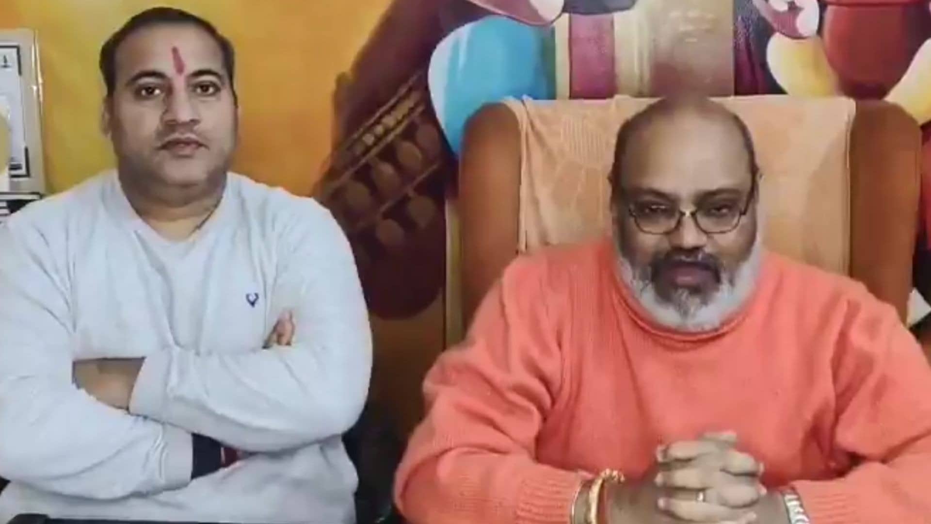 'तलवारों से कुछ नहीं होने वाला, अब हिन्दुओं को ISIS जैसे आत्मघाती दस्ते बनाने चाहिए', बांग्लादेश में नरसंहार पर यति नरसिंहानंद का फूटा गुस्सा