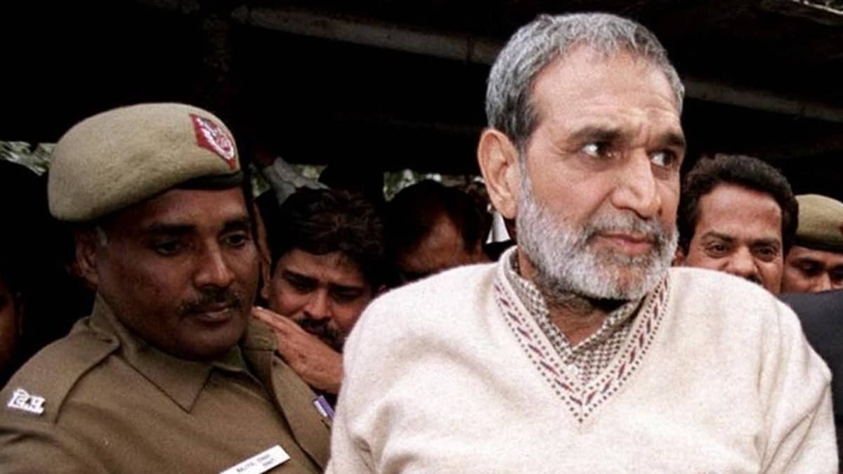 BREAKING:  1984 सिख विरोधी दंगा केस में सज्जन कुमार बरी, दिल्‍ली के राउज एवेन्‍यू कोर्ट ने दिया फैसला