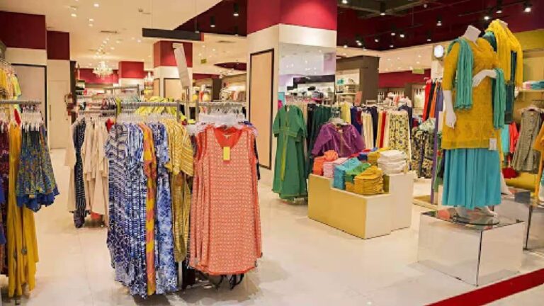 Aditya Birla Group की दो कंपनियों के शेयर धड़ाम, 8% तक टूटकर आए एक साल के निचले स्तर पर