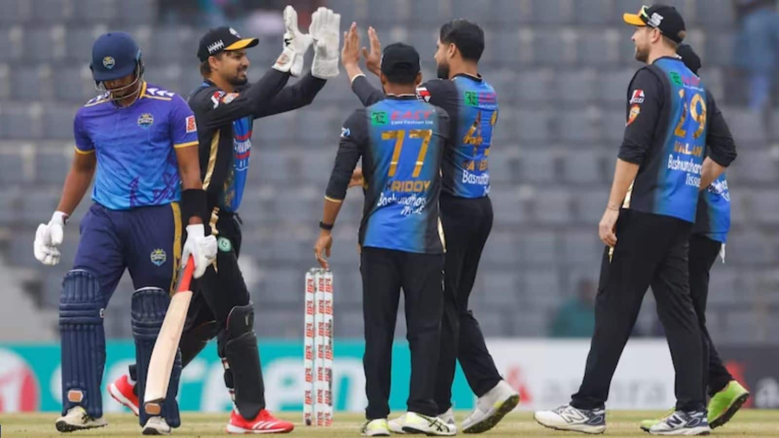 बांग्लादेश क्रिकेट का बुरा हाल, खिलाड़ियों ने BPL को ही कर दिया बॉयकॉट…नहीं पहुंचे स्टेडियम