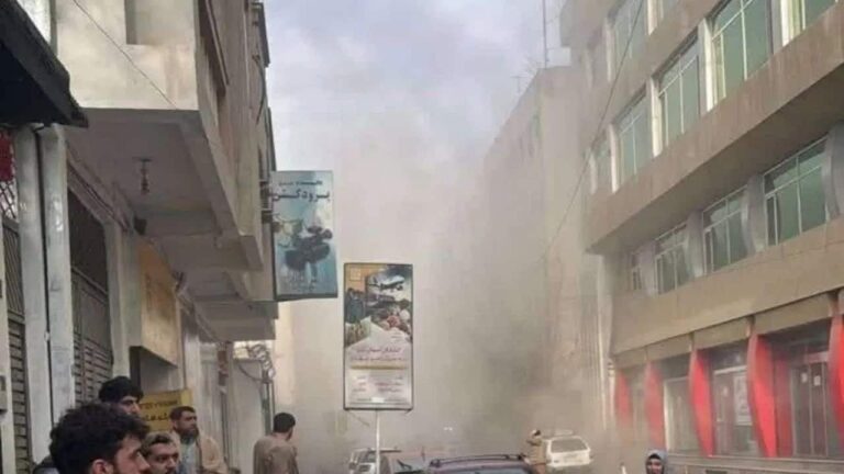 Kabul Bomb Blast: काबुल में बम विस्फोट, चीनी रेस्टोरेंट पर आत्मघाती हमले में 6 की मौत...कई लोग घायल